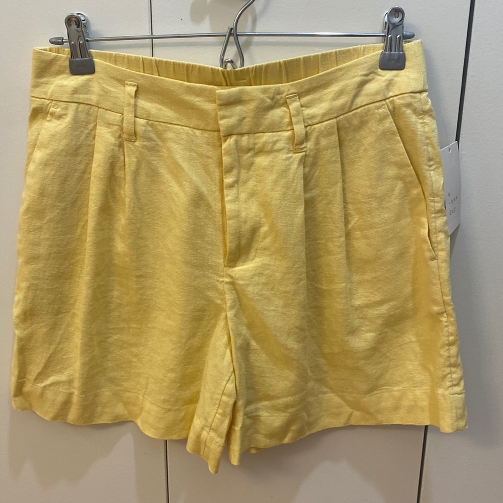 NWT a new day linen shorts